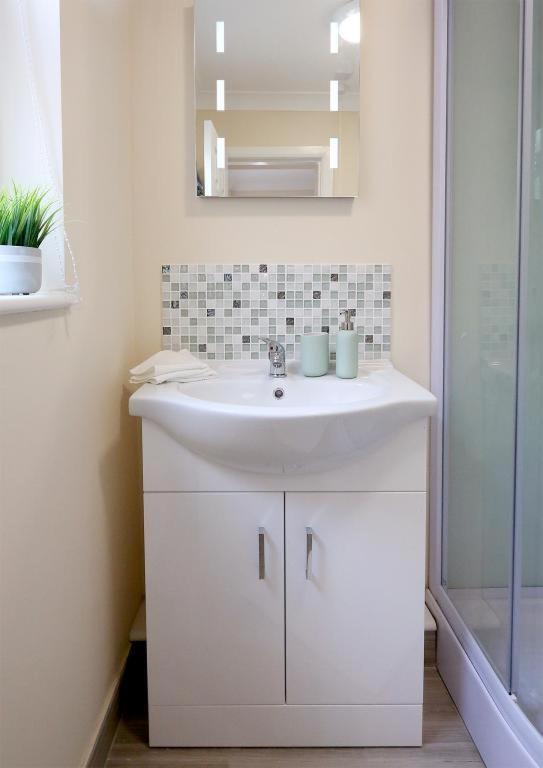 Stylish Norwich Stay Near Cathedral With Parking Екстериор снимка