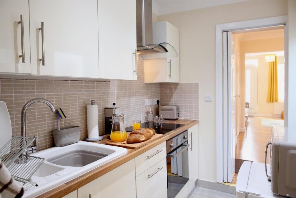 Stylish Norwich Stay Near Cathedral With Parking Екстериор снимка